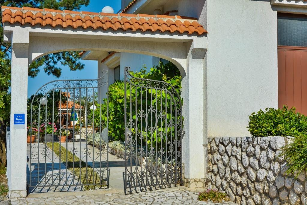 Bella Vista Apartments Crikvenica Esterno foto