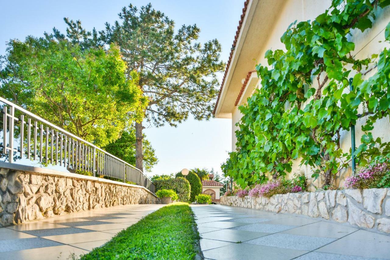 Bella Vista Apartments Crikvenica Esterno foto